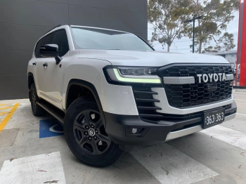 2025 Demo Toyota Landcruiser