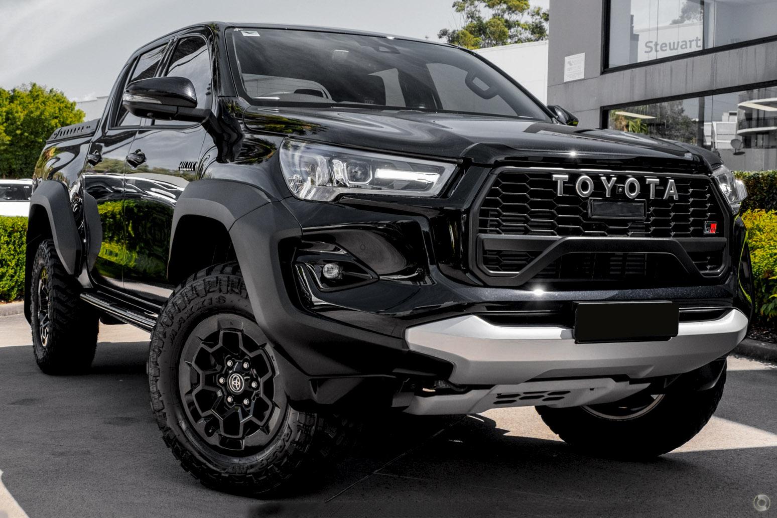 2025 New Toyota Hilux