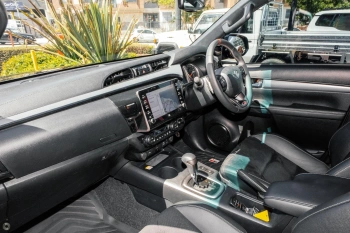 2025 New Toyota Hilux