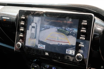 2025 New Toyota Hilux