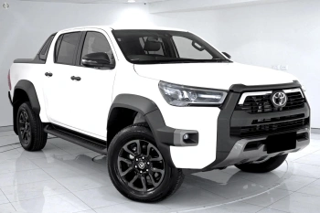 2025 Demo Toyota Hilux