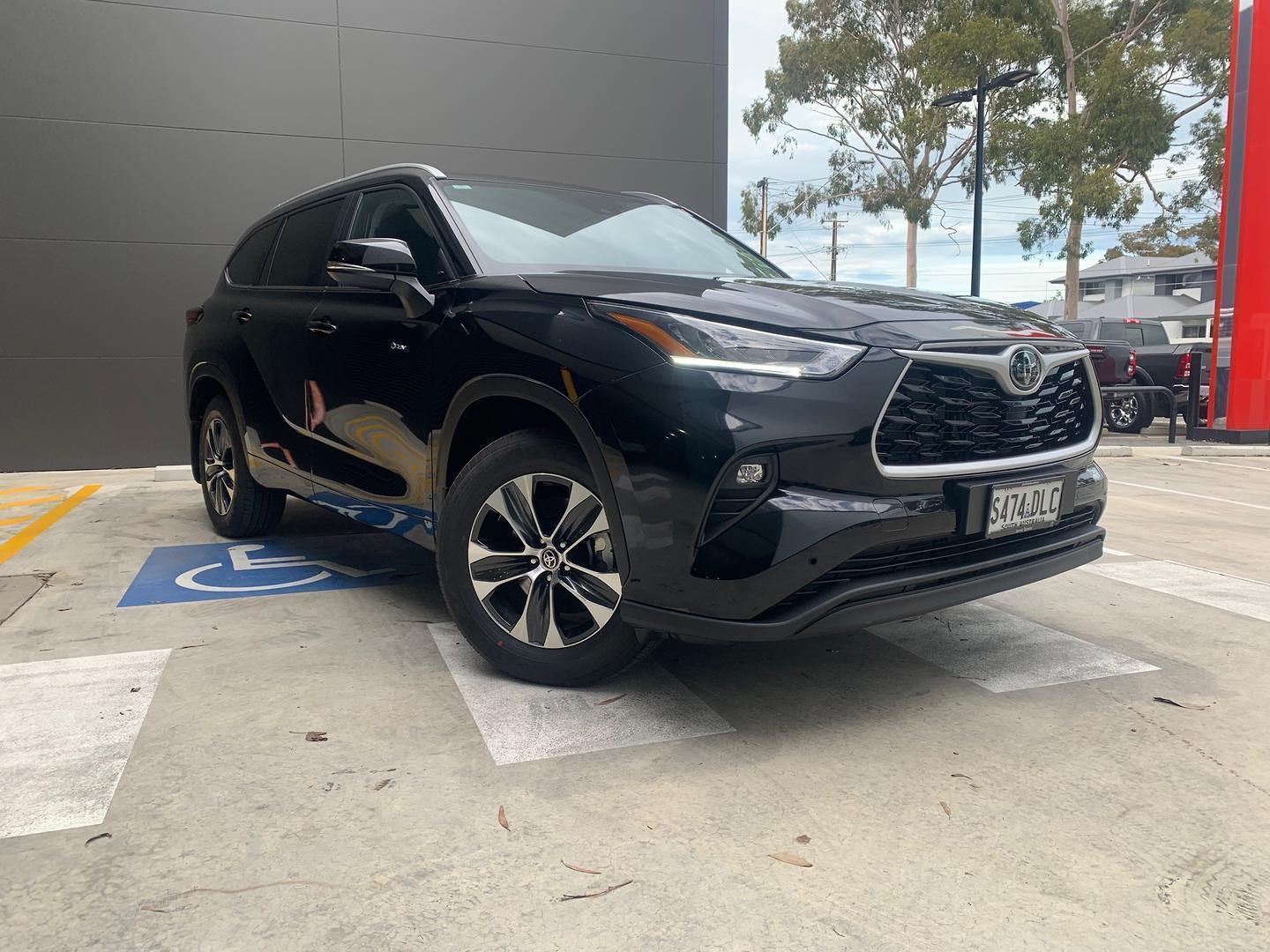 2025 Demo Toyota Kluger