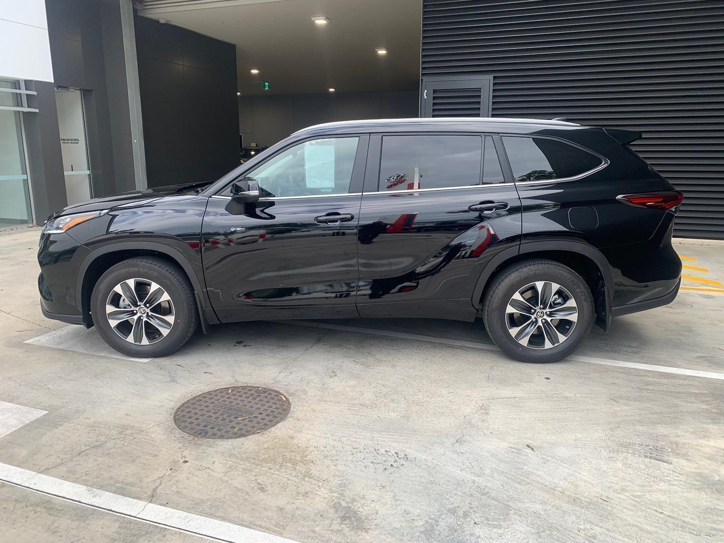 2025 Demo Toyota Kluger