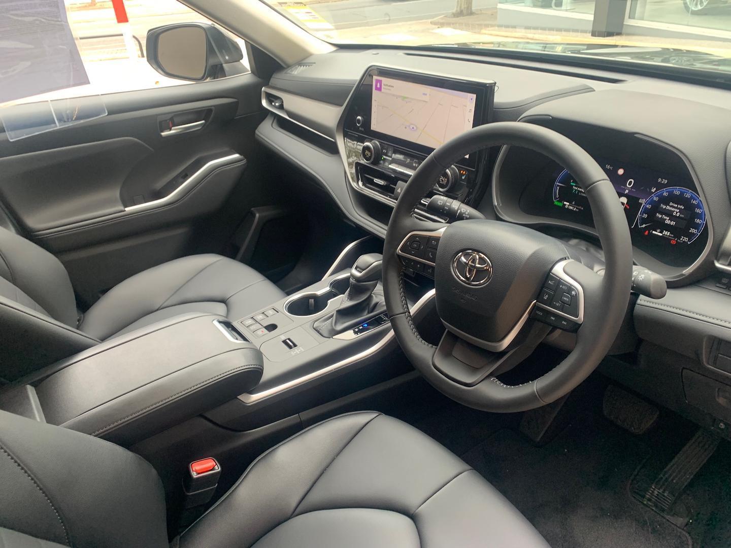 2025 Demo Toyota Kluger