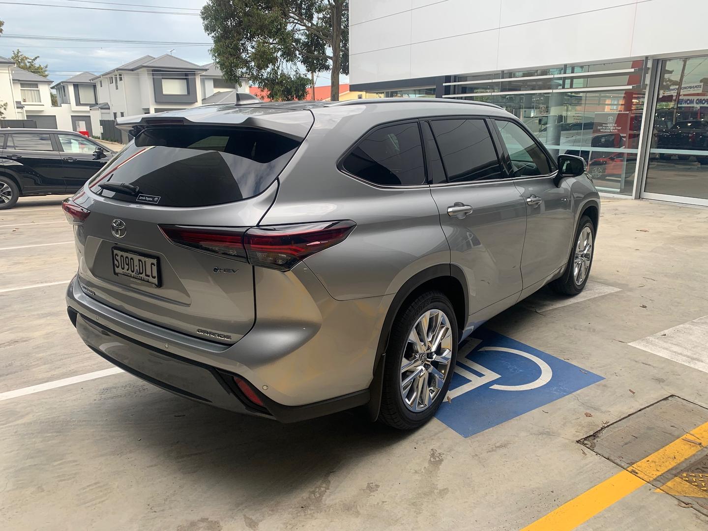 2025 Demo Toyota Kluger