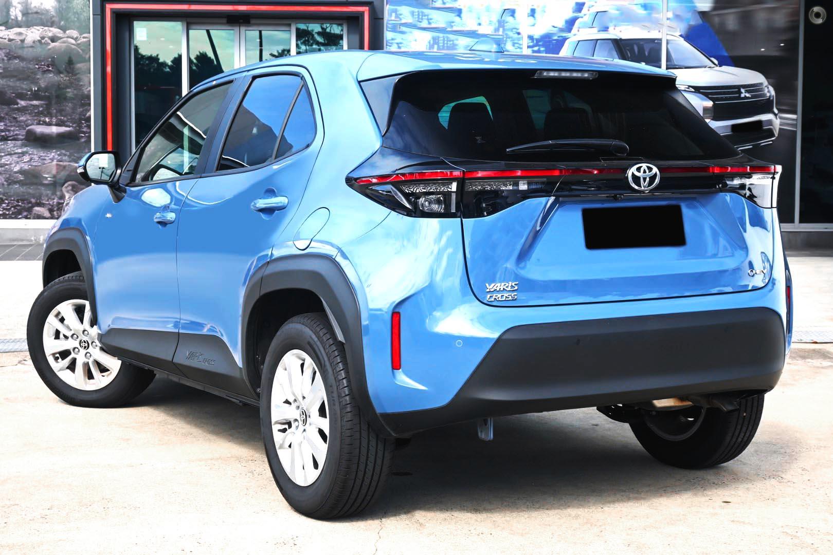 2025 New Toyota Yaris Cross