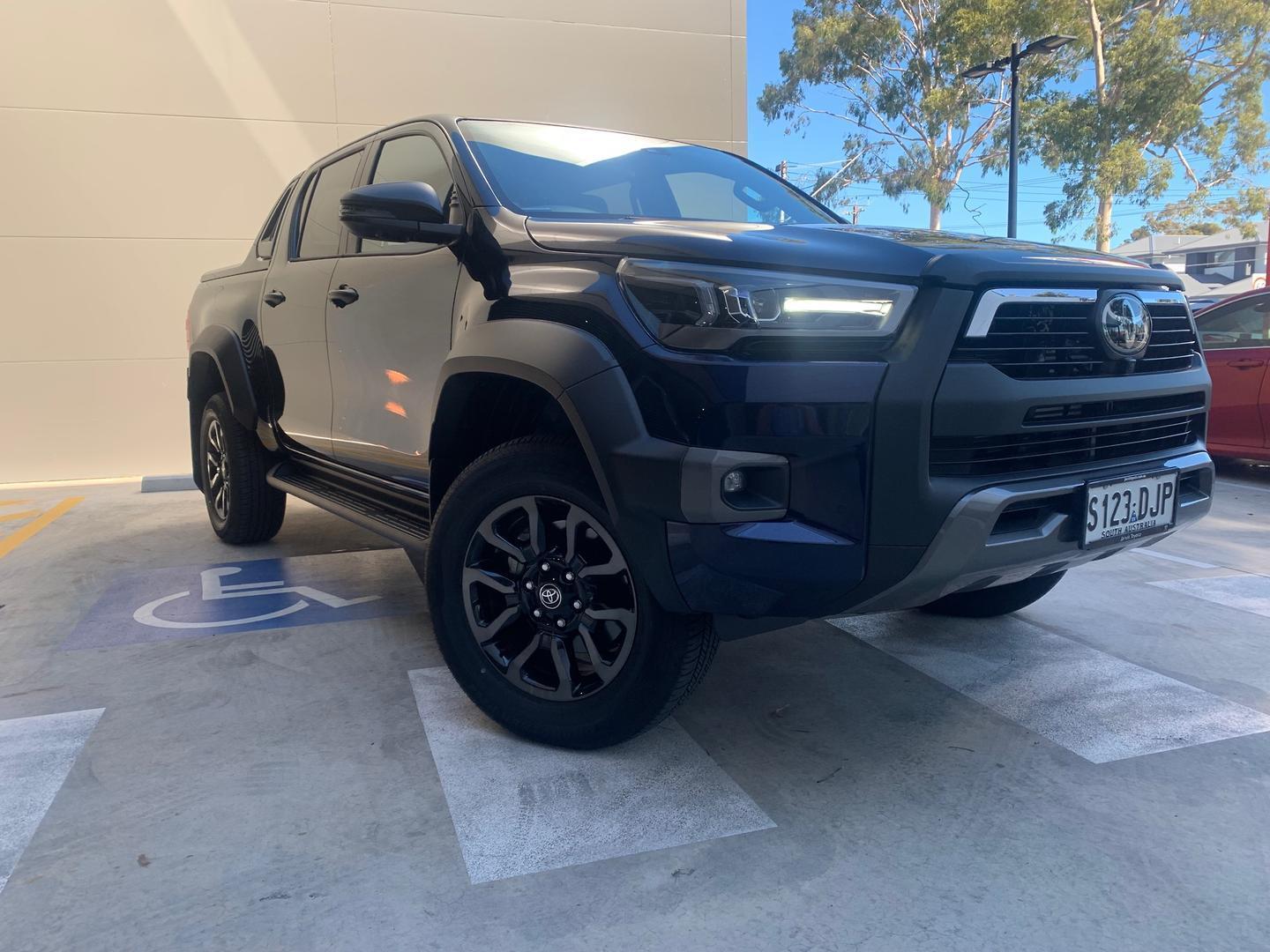 2025 Demo Toyota Hilux