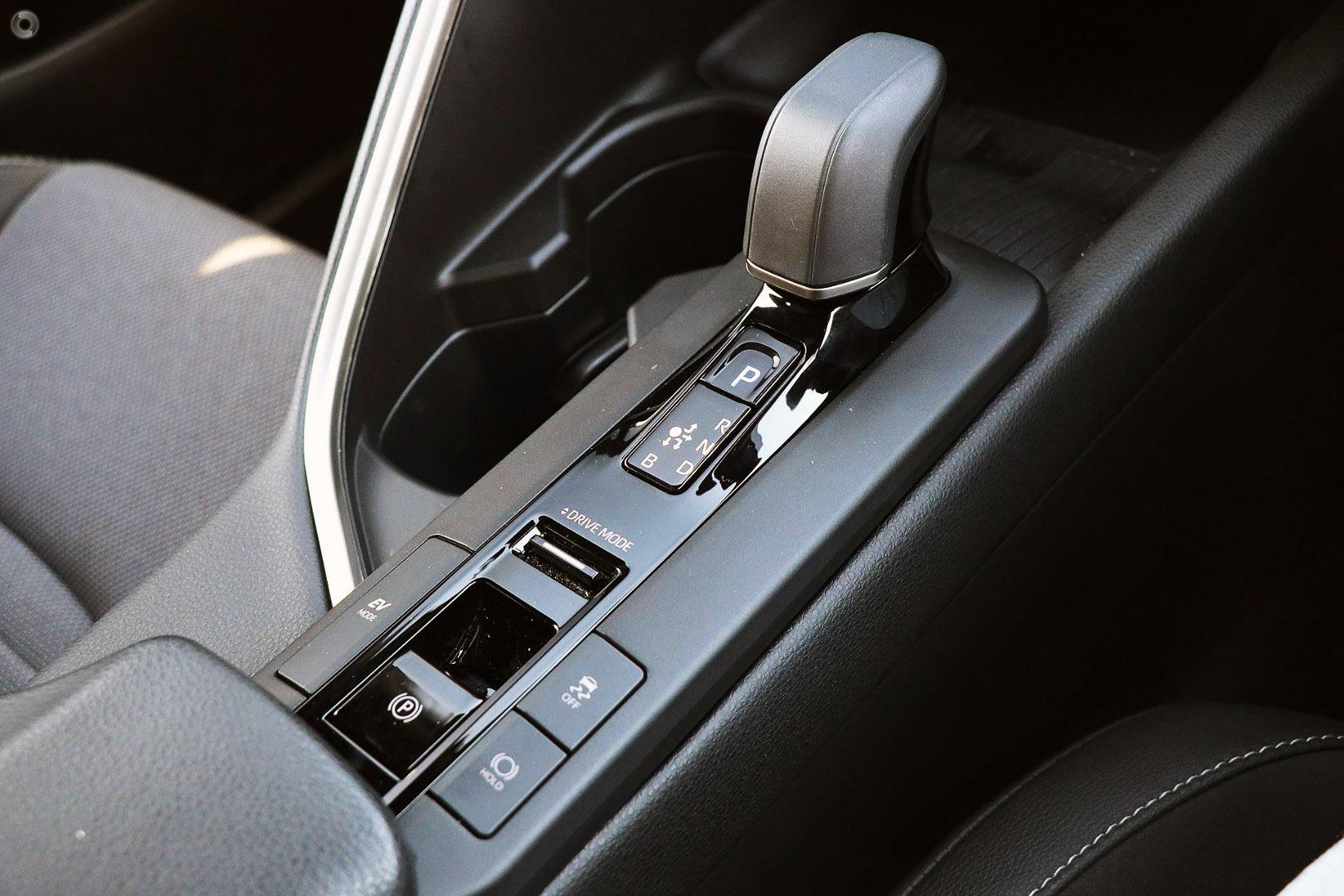 2025 New Toyota C-HR