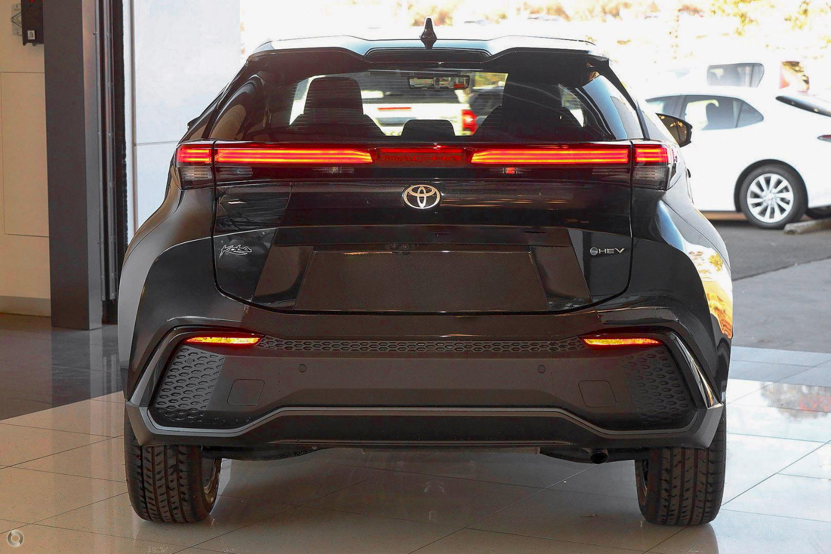 2025 New Toyota C-HR