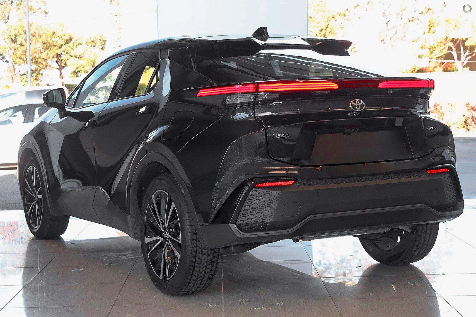 2025 New Toyota C-HR