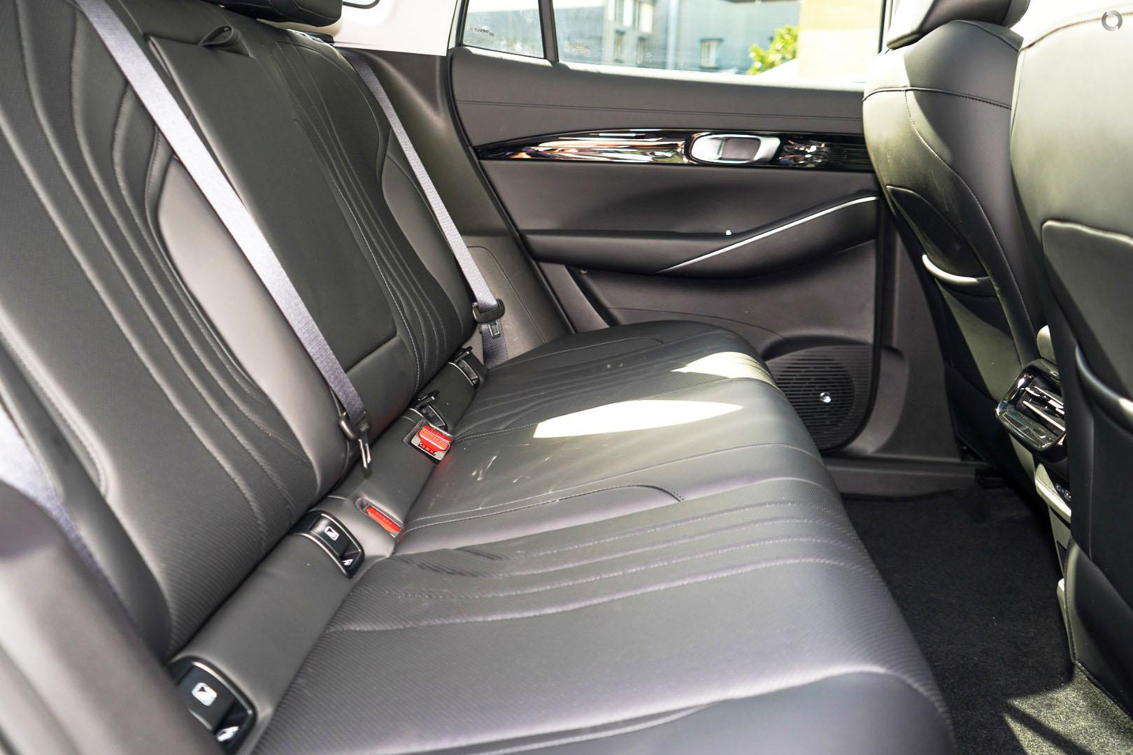 2025 Demo Geely Starray EM-i