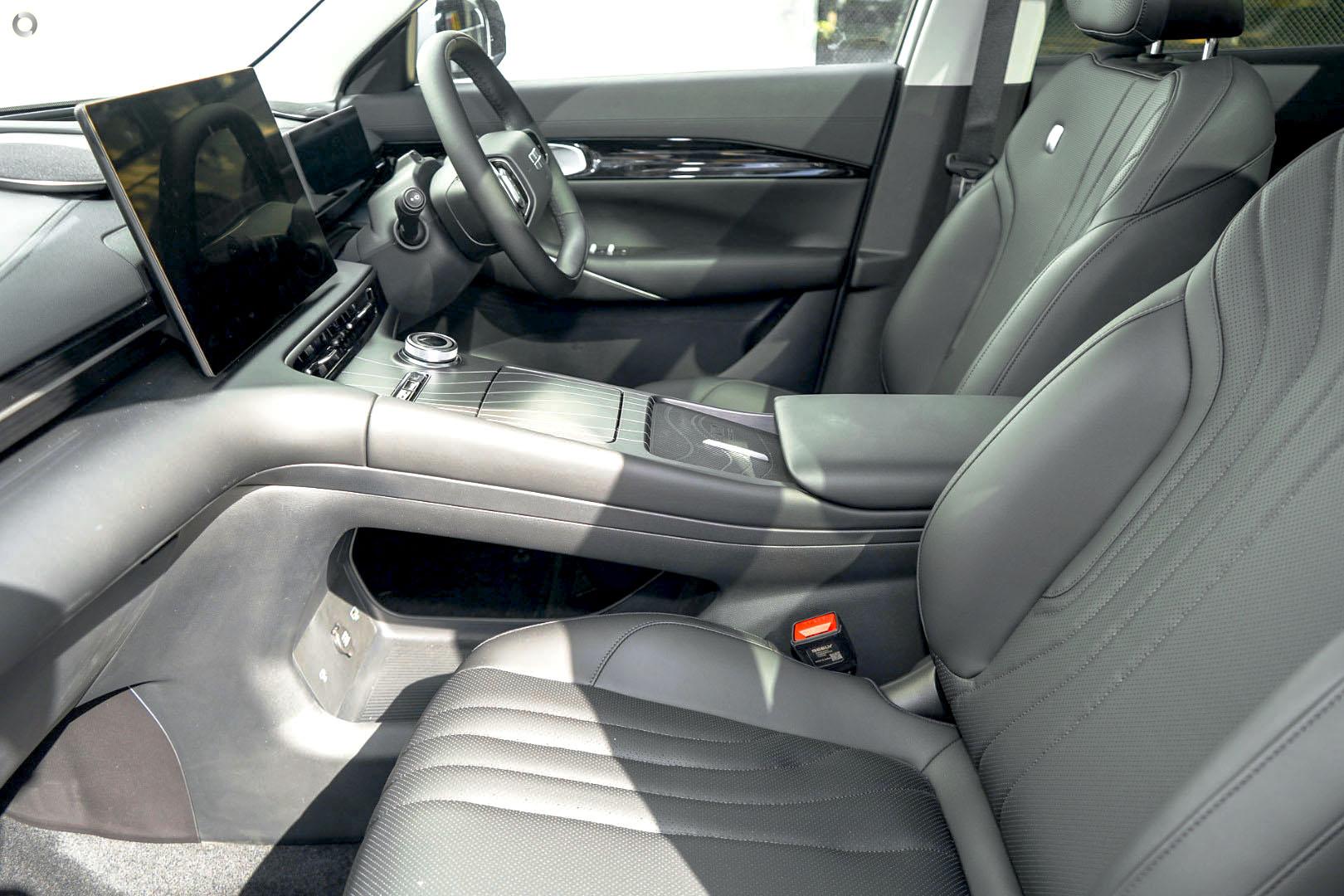 2025 Demo Geely Starray EM-i