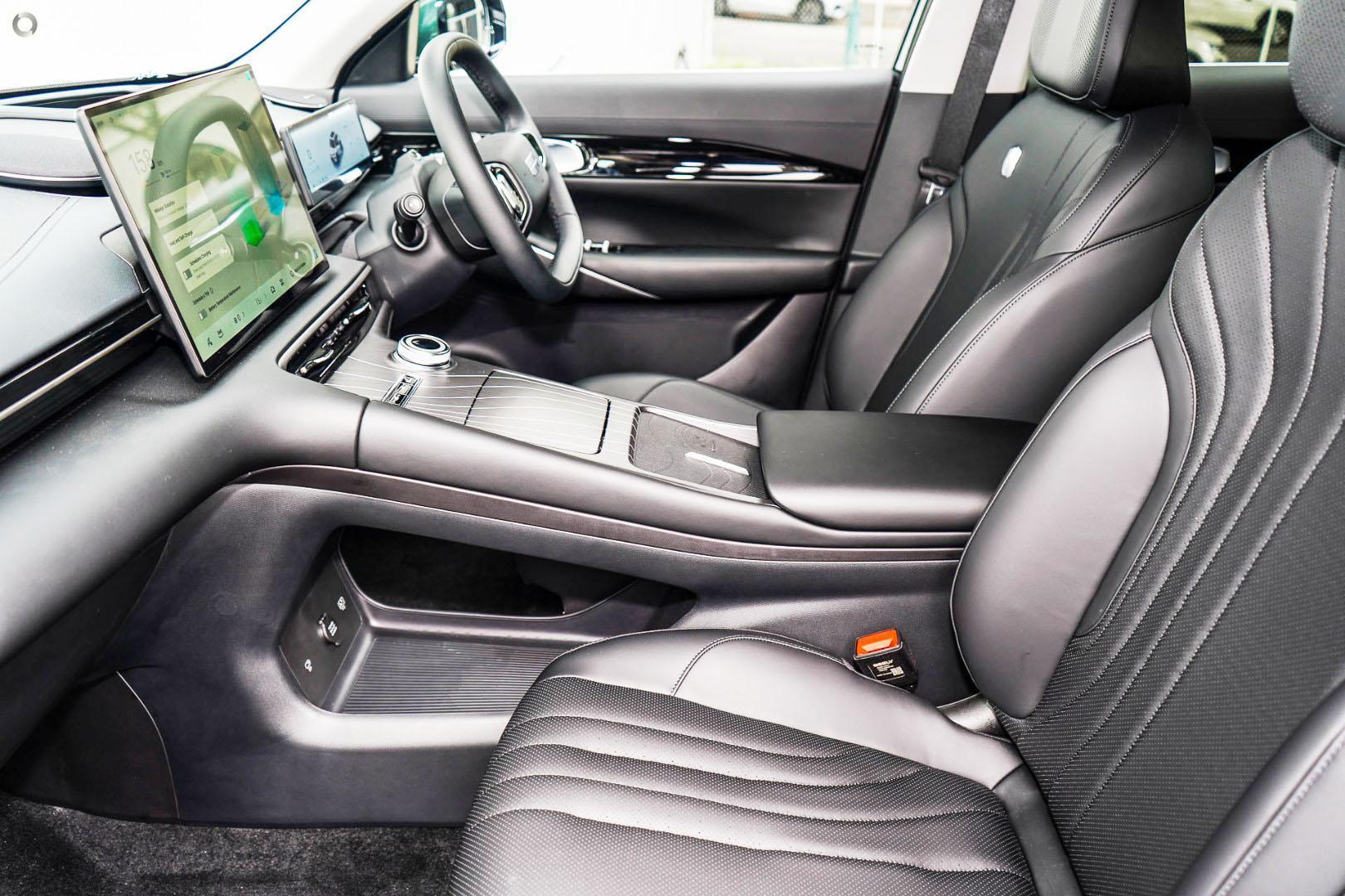 2026 New Geely Starray EM-i