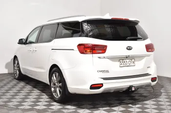 2020 Used Kia Carnival
