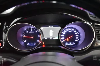 2020 Used Kia Carnival