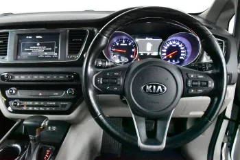 2020 Used Kia Carnival
