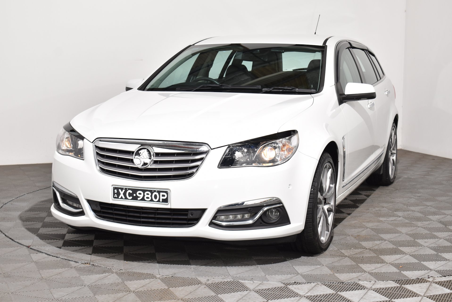 2017 Used Holden Calais