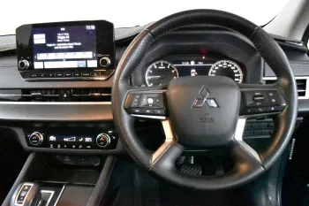2022 Used Mitsubishi Outlander