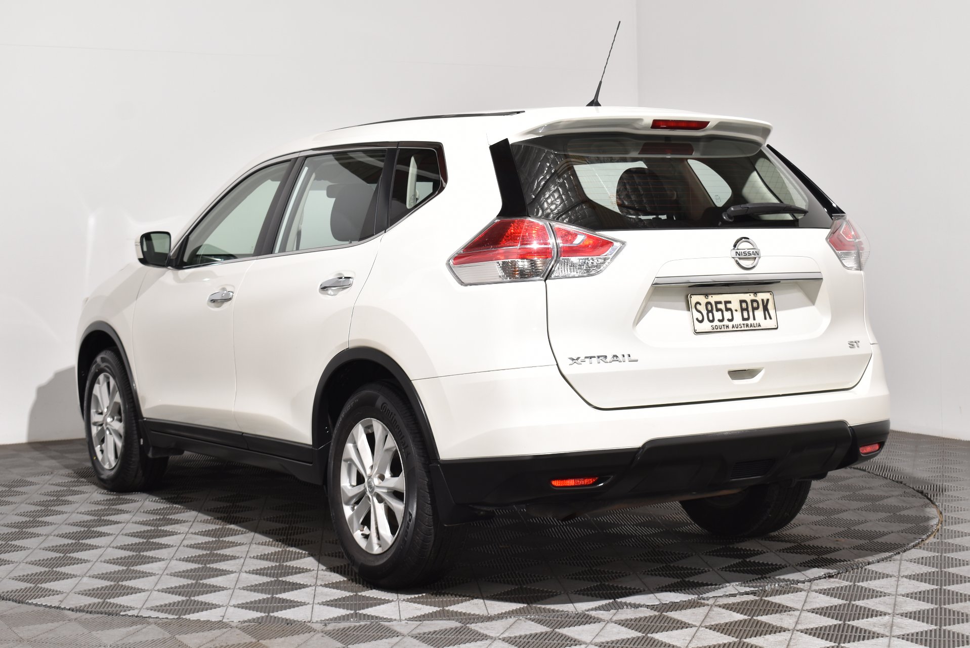 2016 Used Nissan X-TRAIL