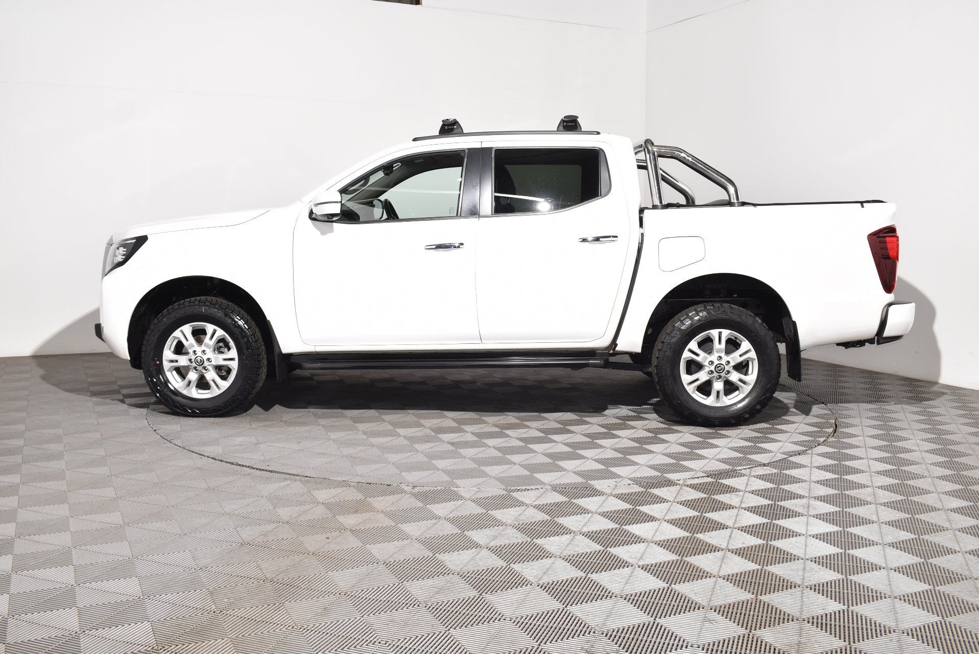 2021 Used Nissan Navara