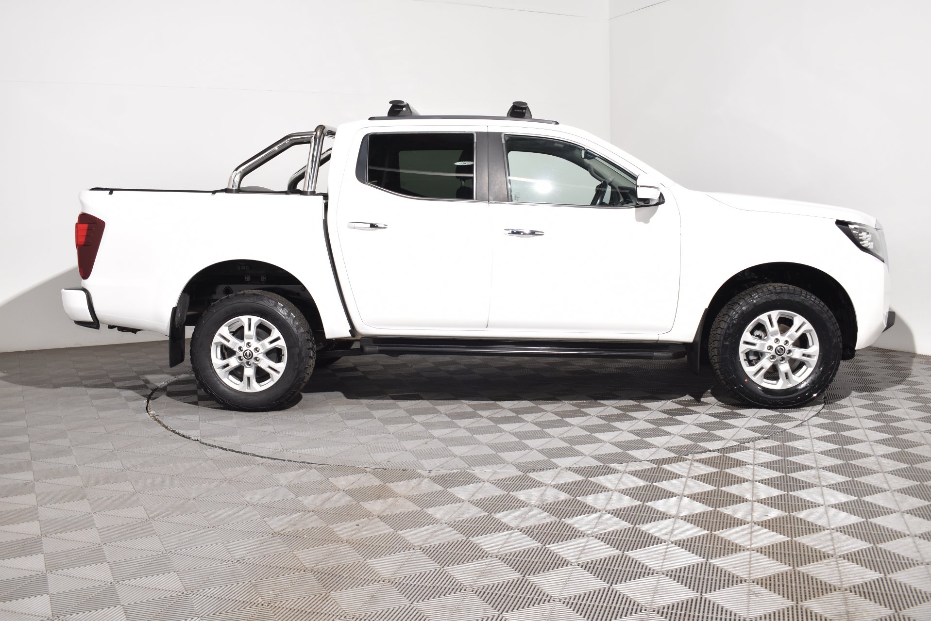 2021 Used Nissan Navara