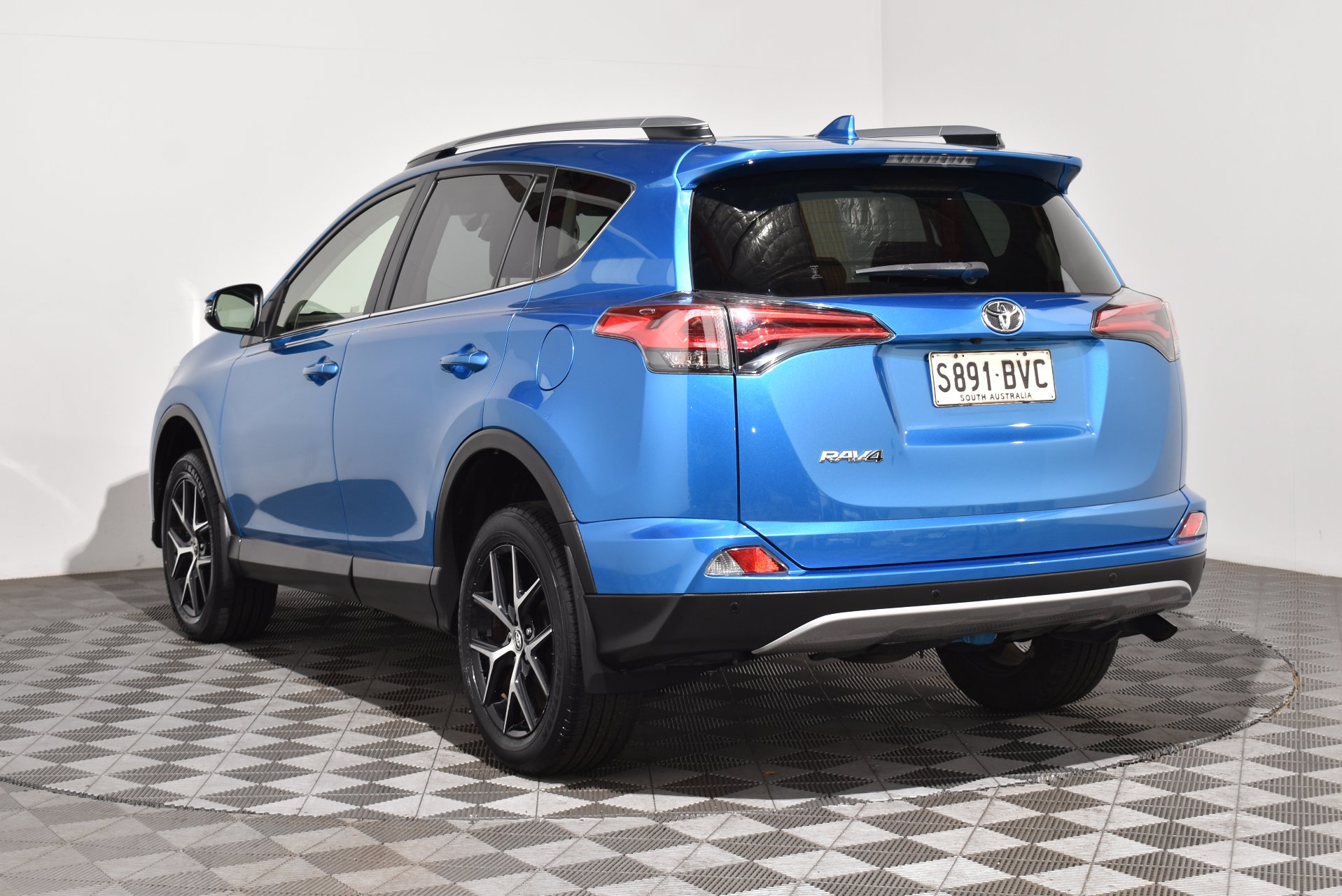 2018 Used Toyota RAV4