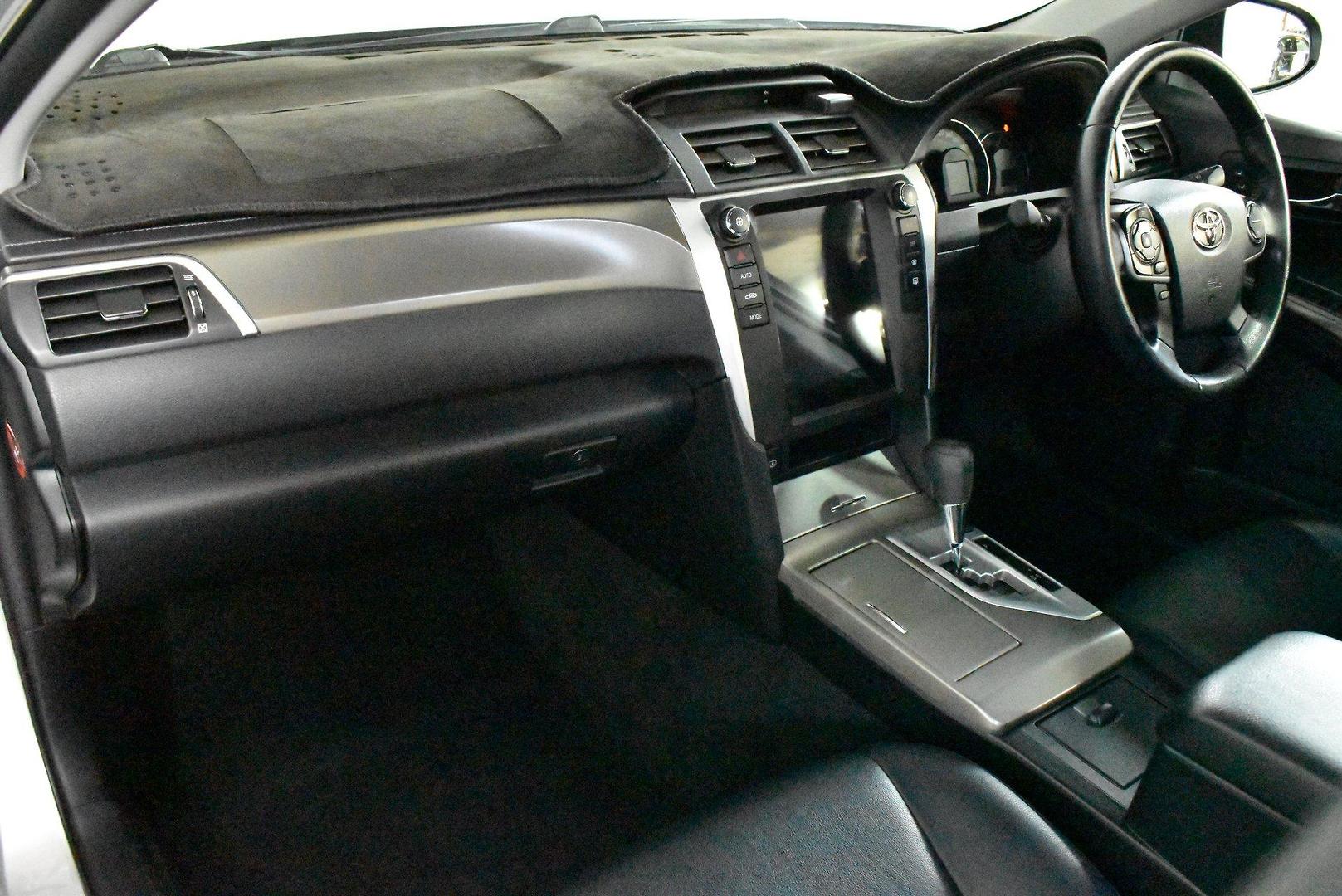 2014 Used Toyota Aurion