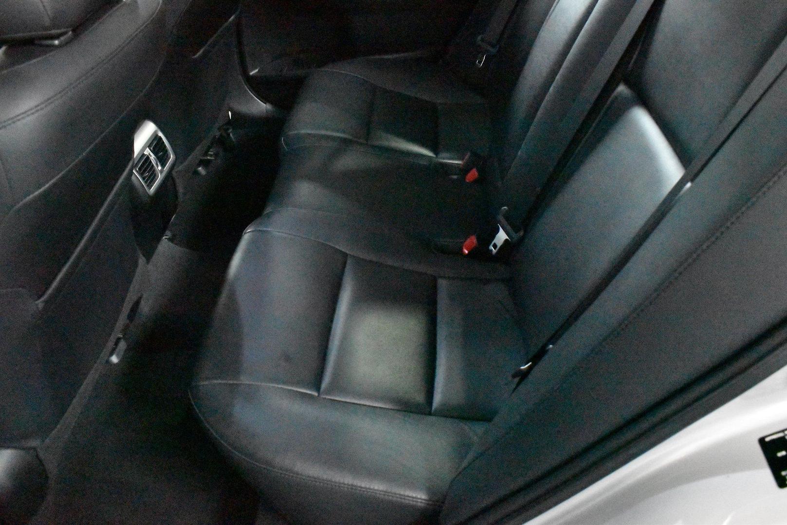 2014 Used Toyota Aurion