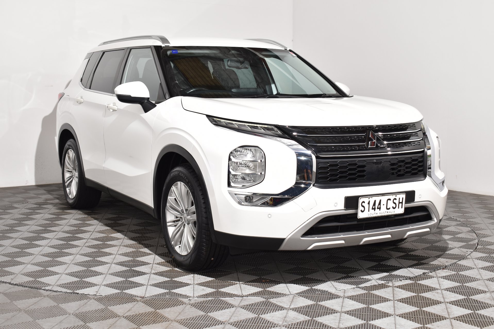 2022 Used Mitsubishi Outlander