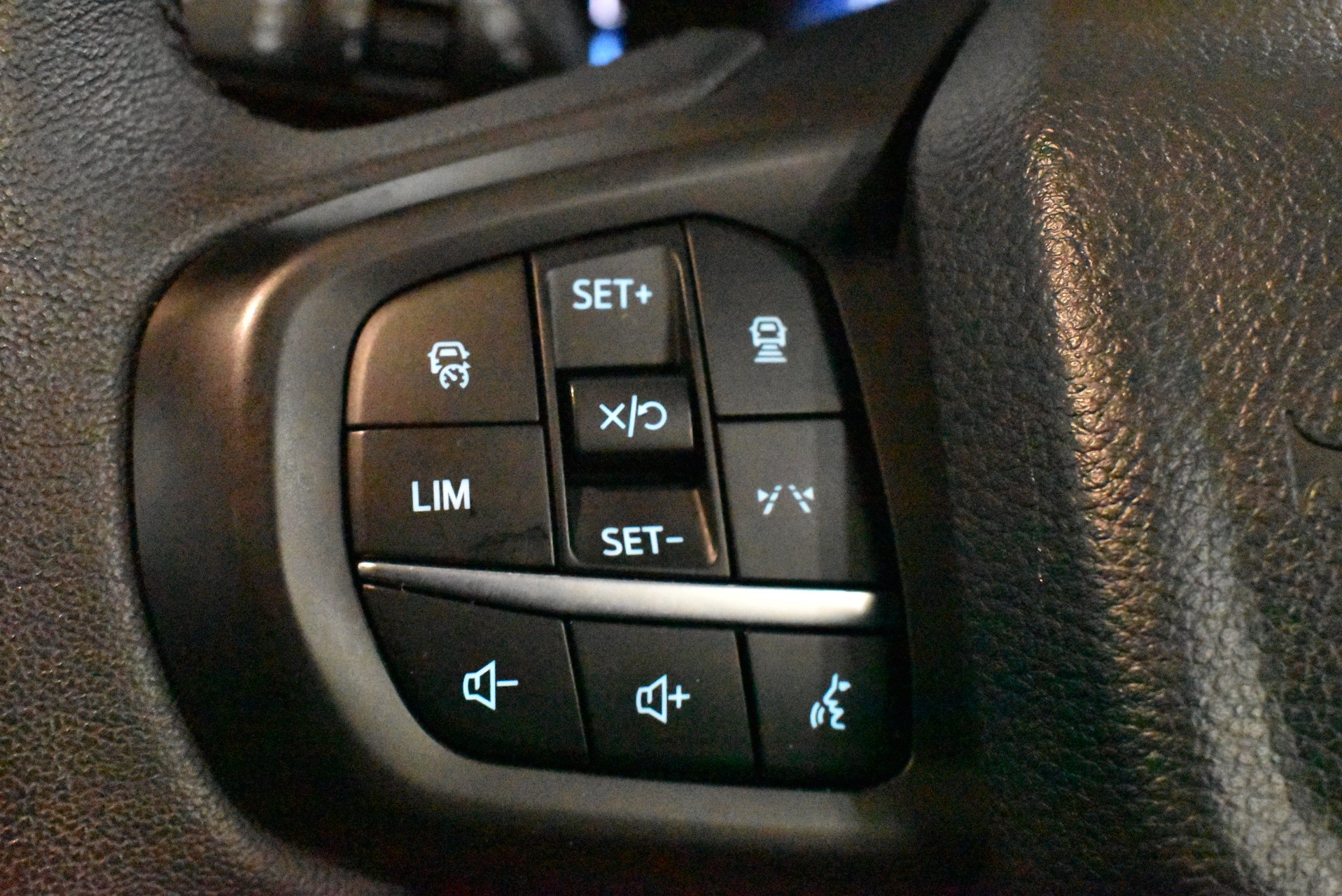 2024 Used Ford Everest