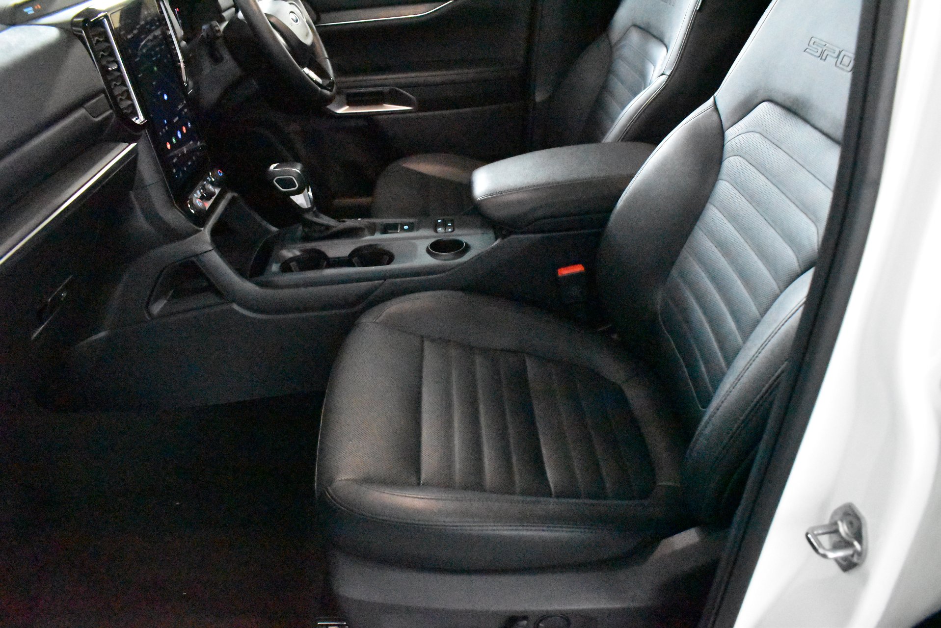 2024 Used Ford Everest