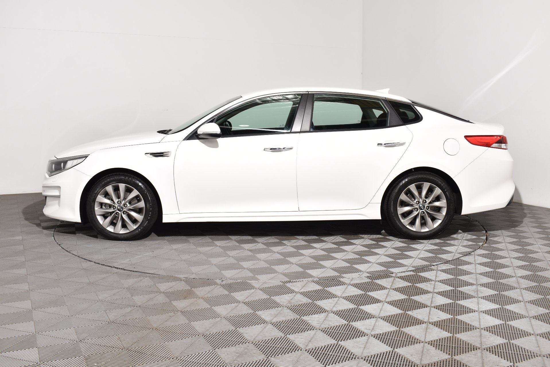 2016 Used Kia Optima