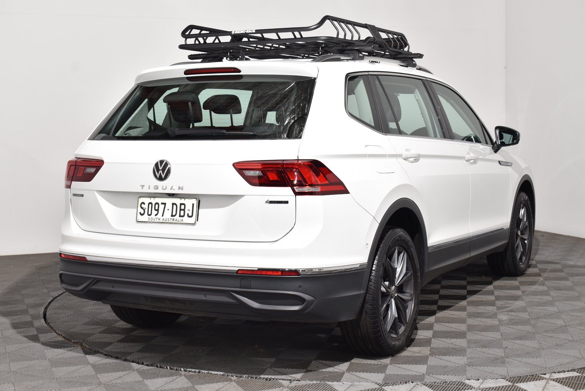 2023 Used Volkswagen Tiguan