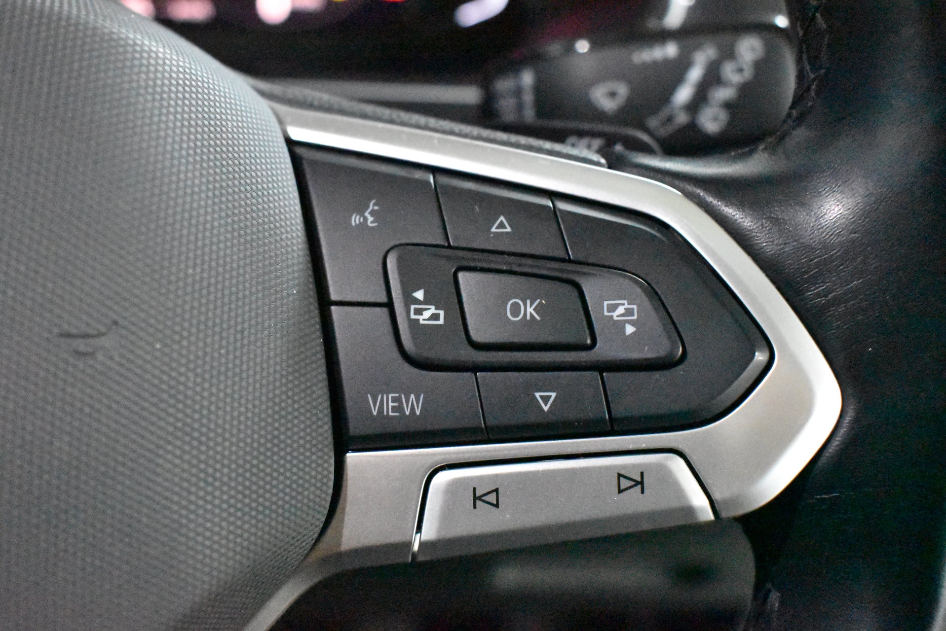 2023 Used Volkswagen Tiguan