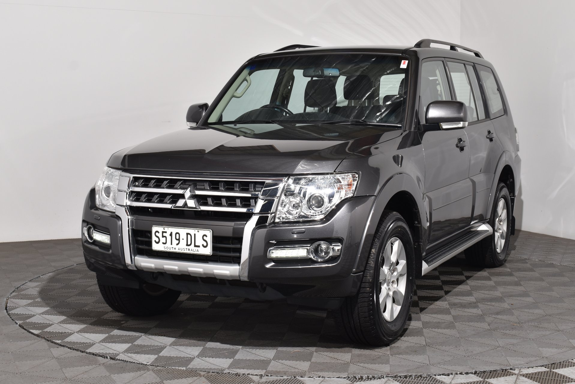 2020 Used Mitsubishi Pajero
