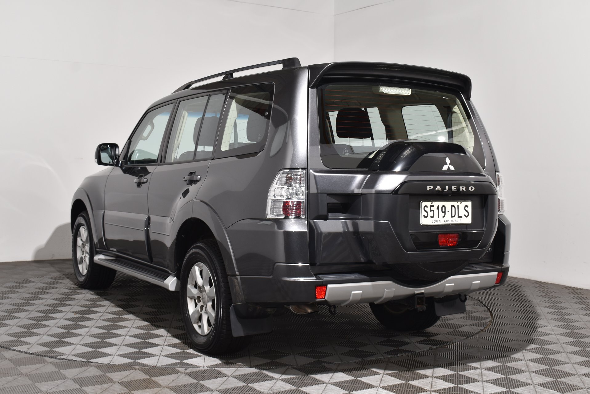 2020 Used Mitsubishi Pajero