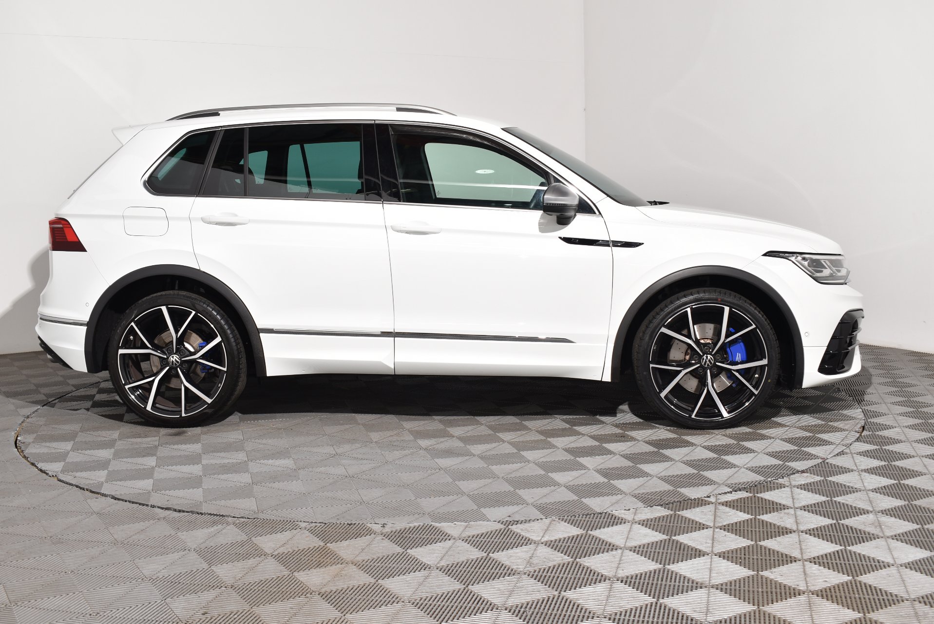2023 Used Volkswagen Tiguan