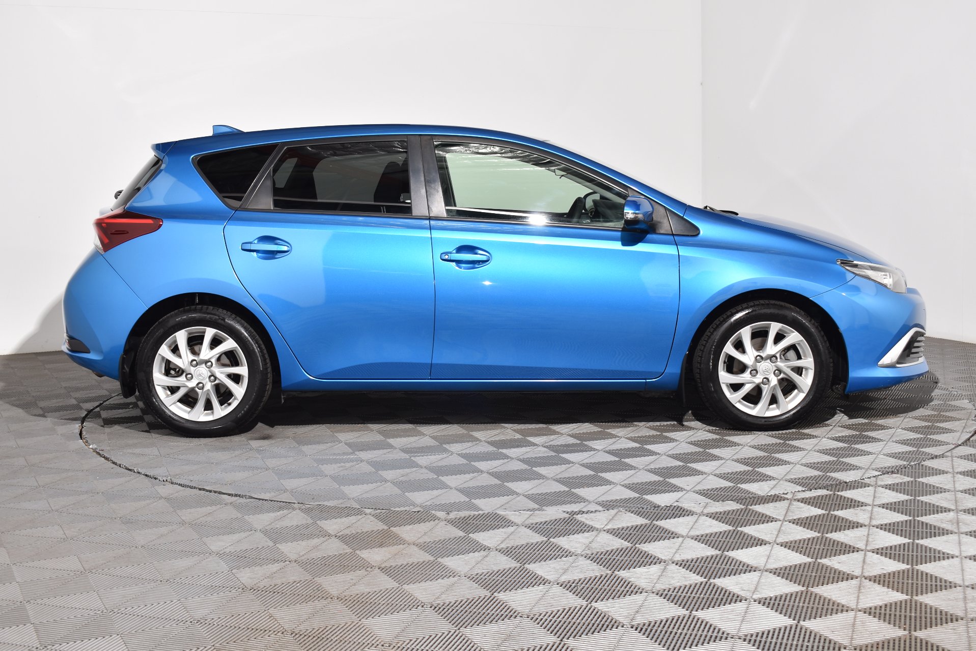 2017 Used Toyota Corolla