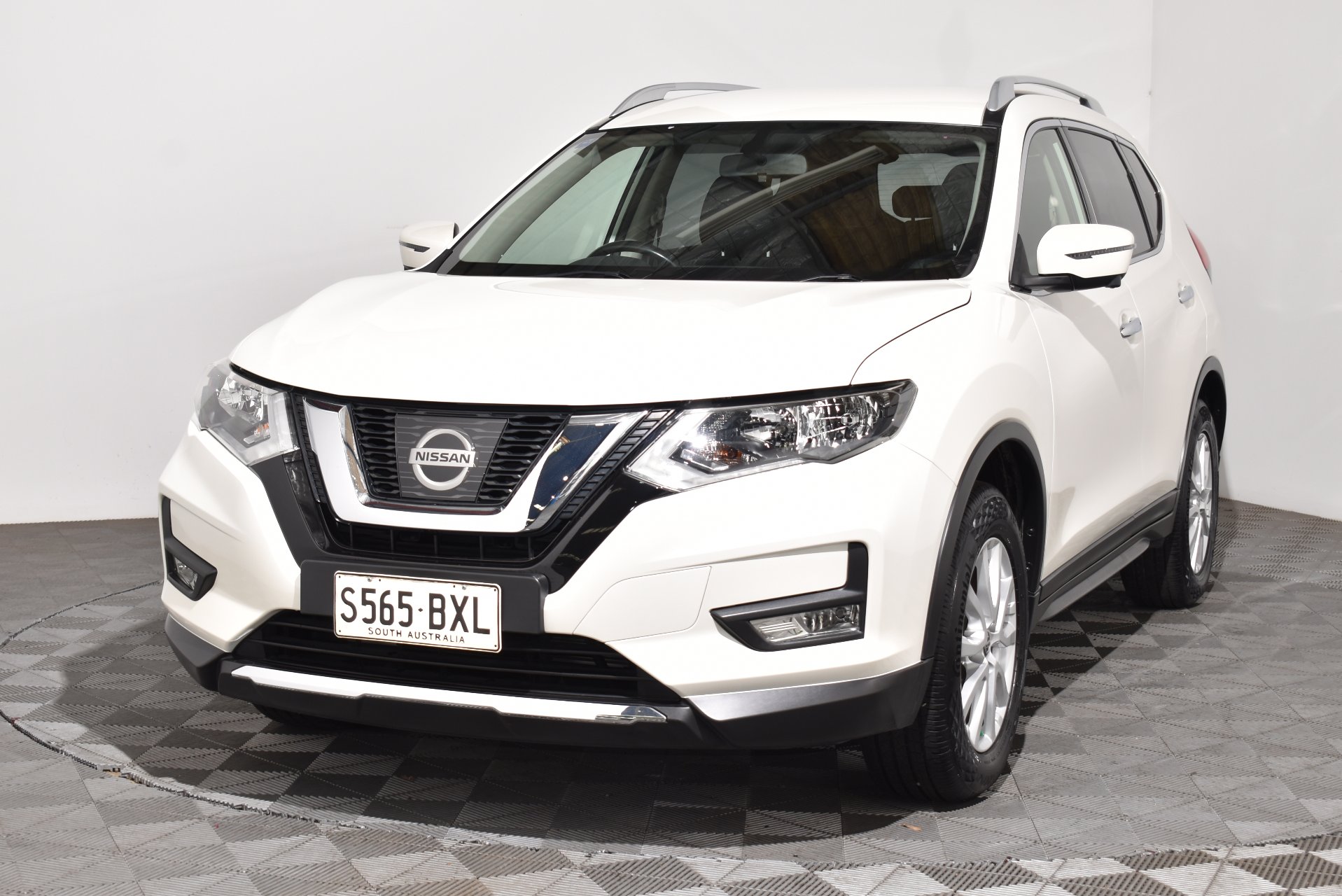 2018 Used Nissan X-TRAIL