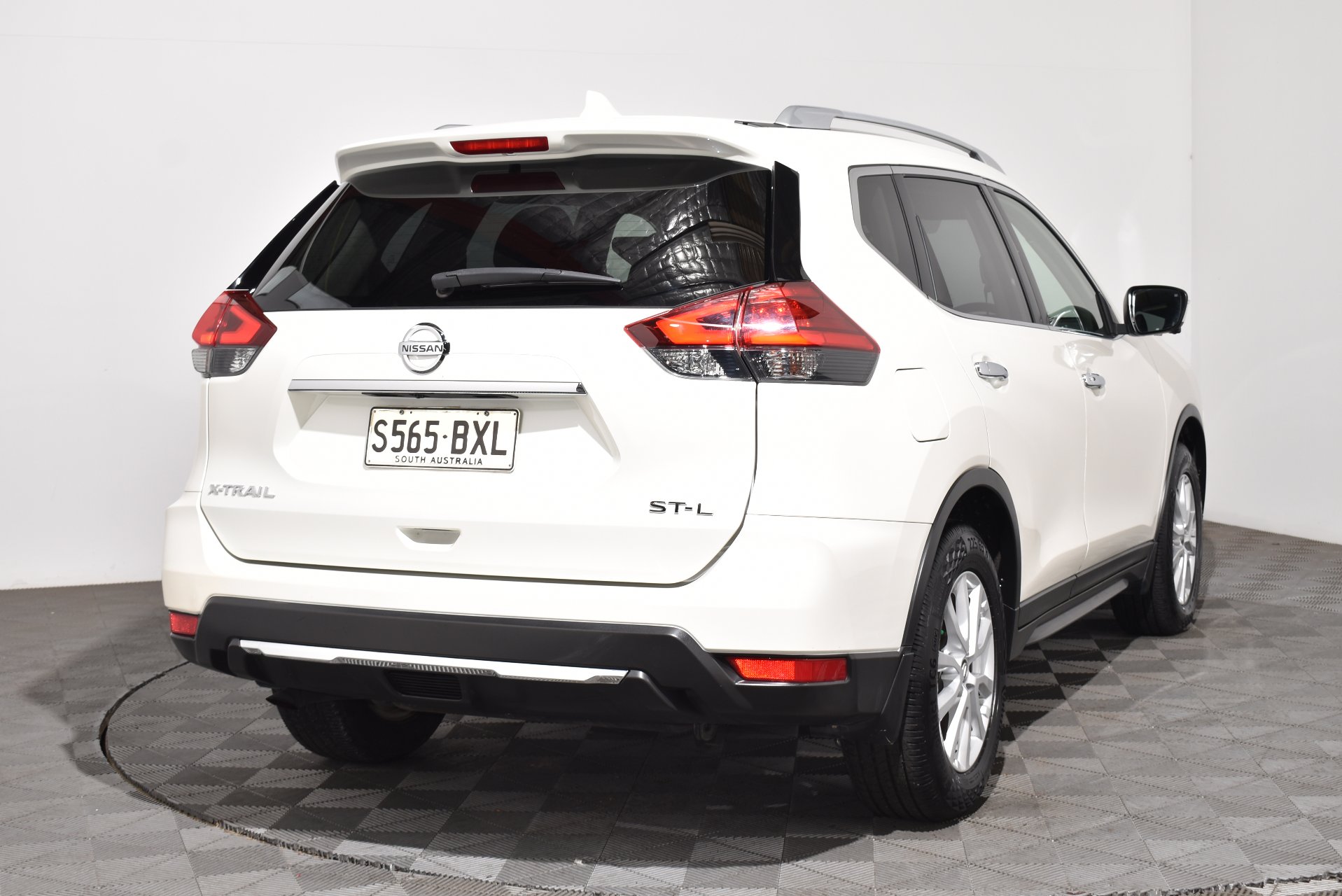 2018 Used Nissan X-TRAIL