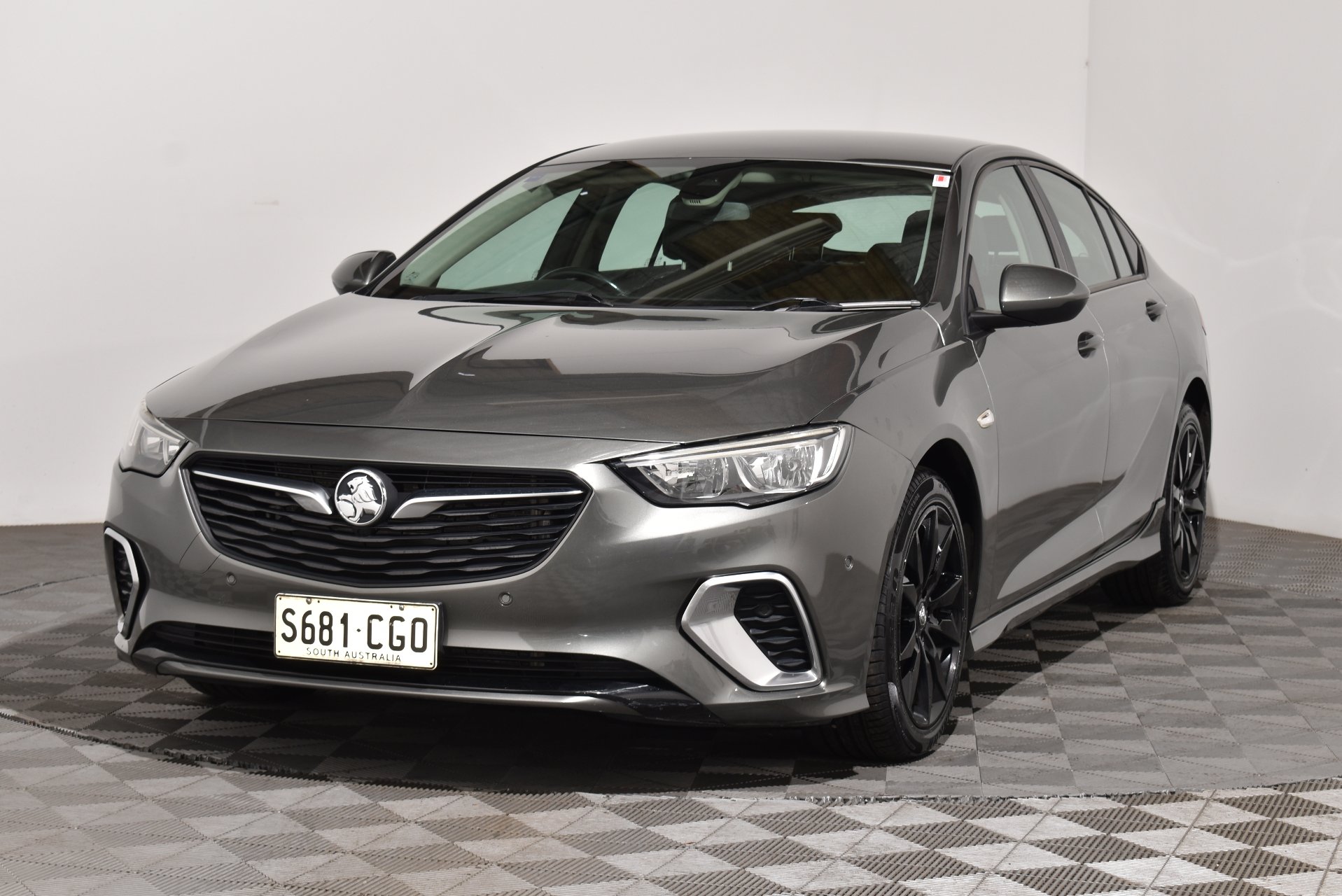 2018 Used Holden Commodore