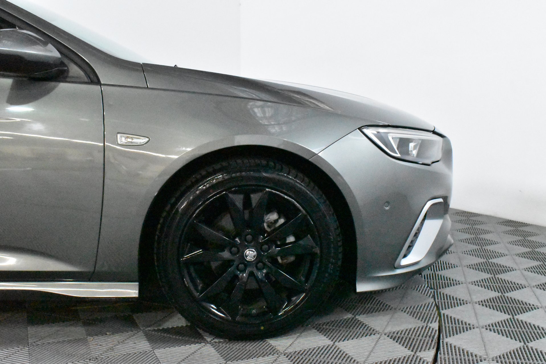 2018 Used Holden Commodore