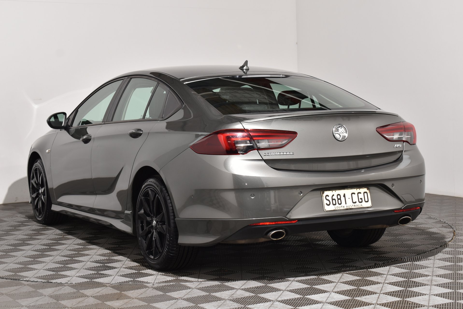 2018 Used Holden Commodore