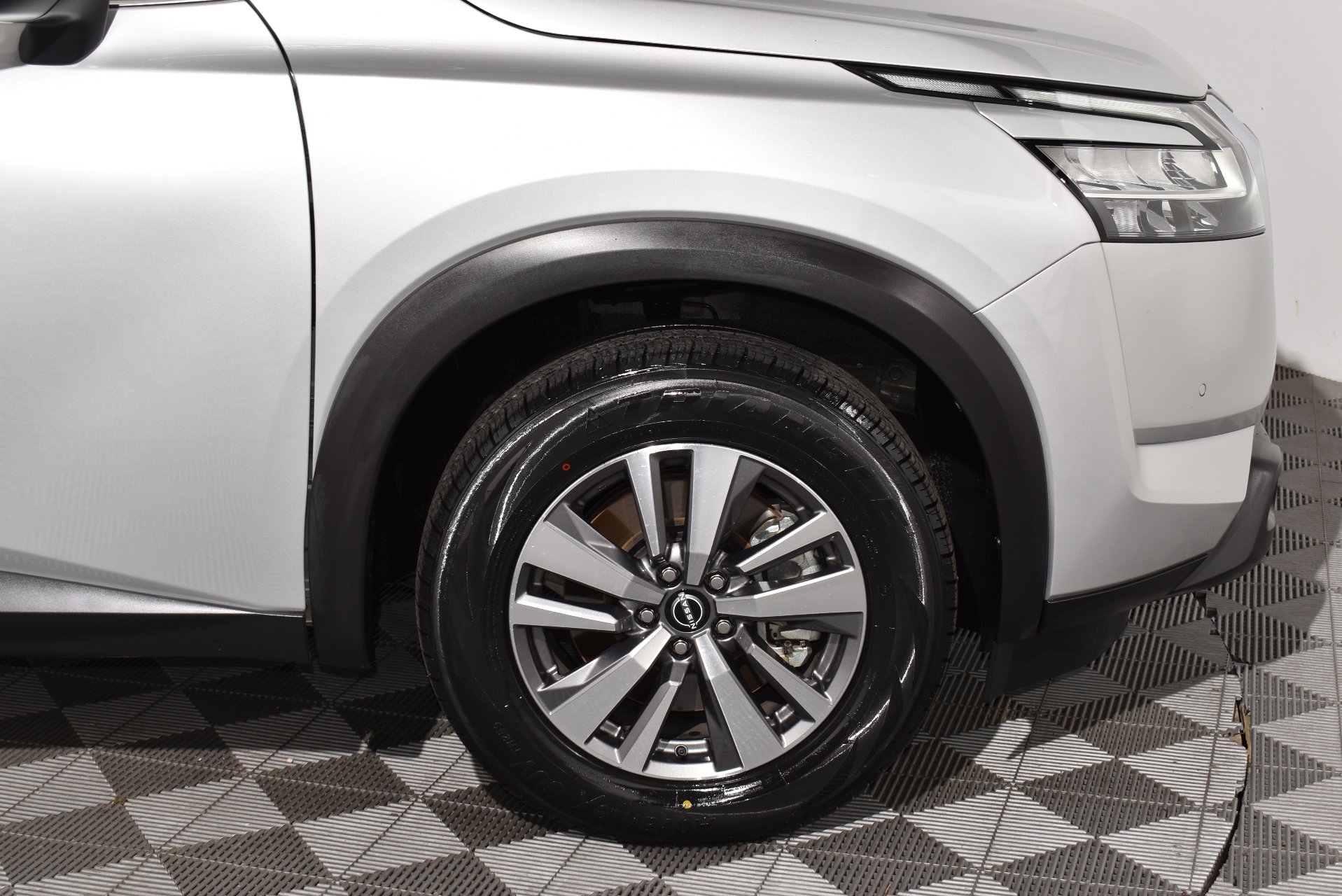 2022 Used Nissan Pathfinder