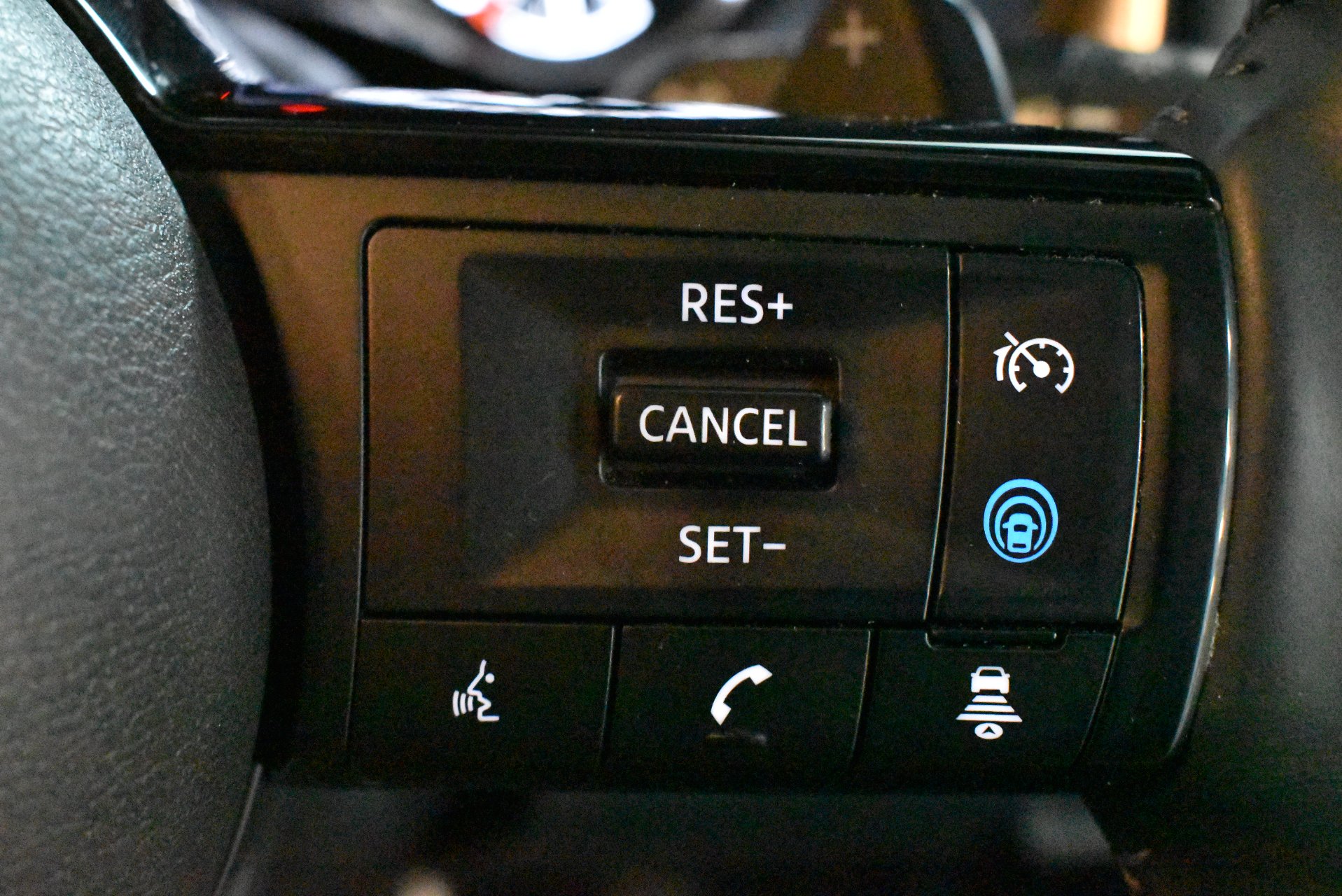 2022 Used Nissan Pathfinder