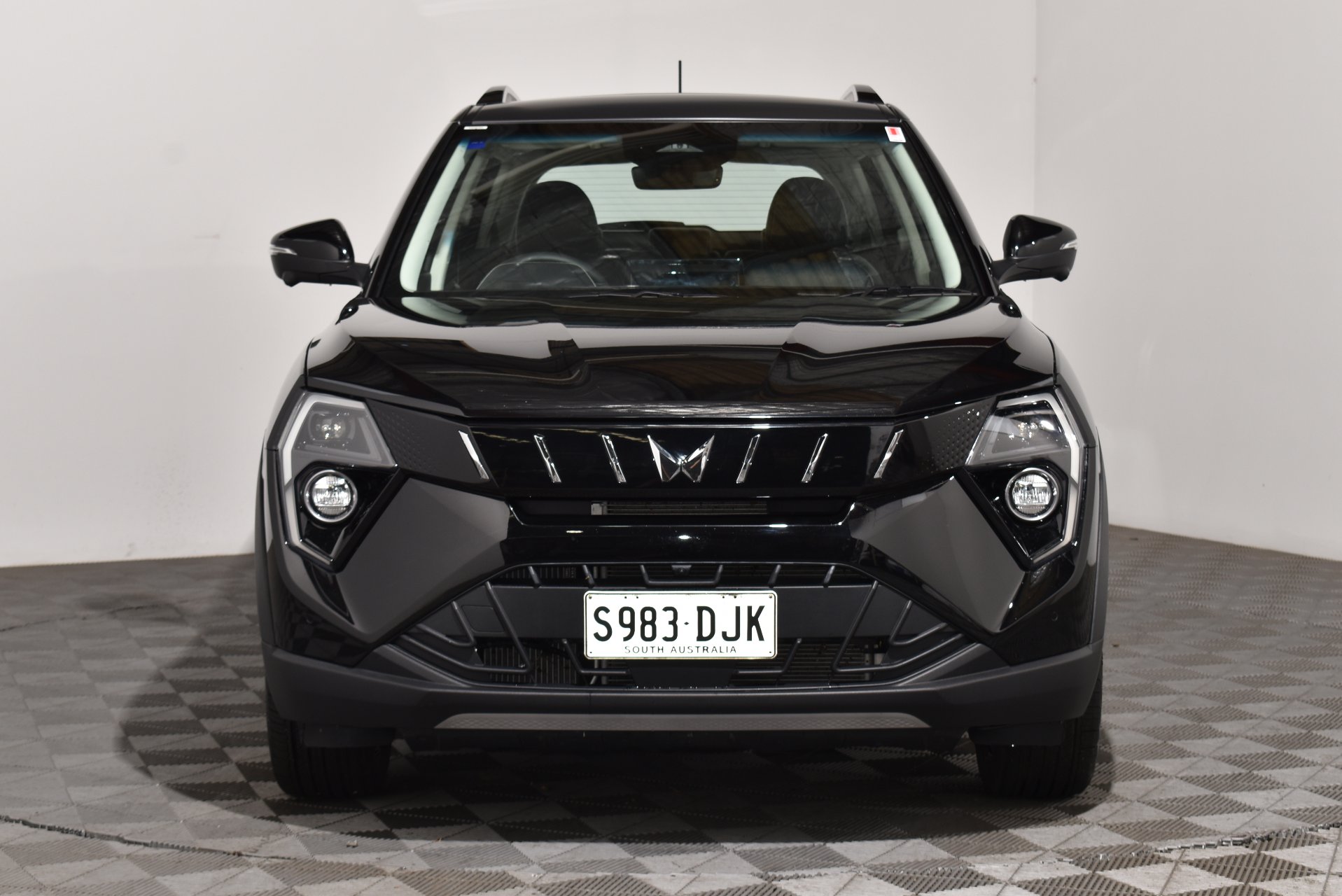 2025 Used Mahindra XUV3XO