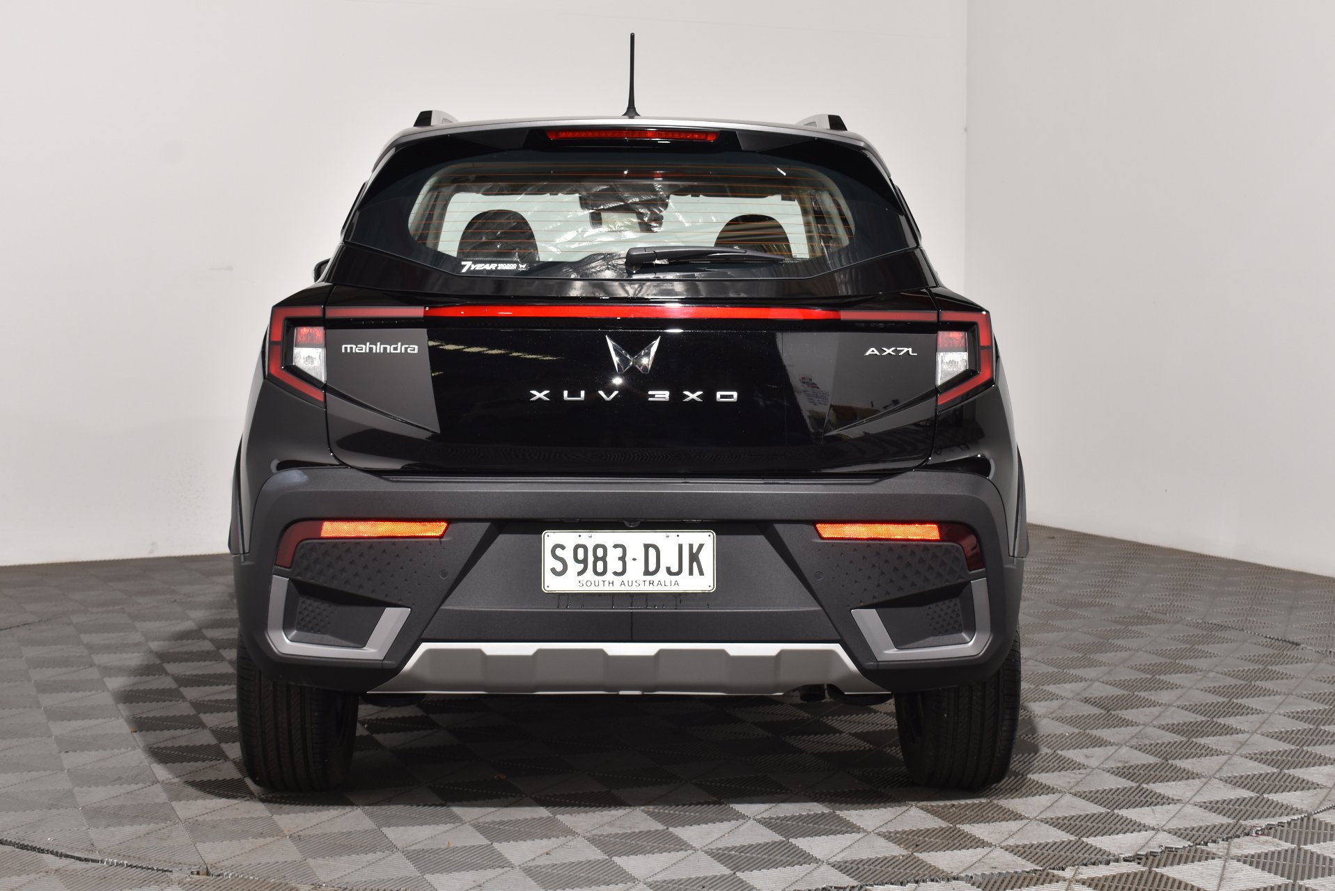 2025 Used Mahindra XUV3XO