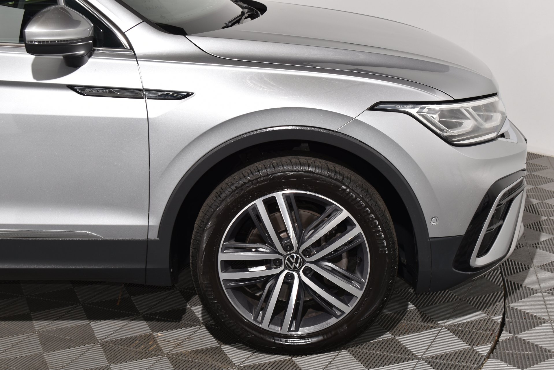 2023 Used Volkswagen Tiguan