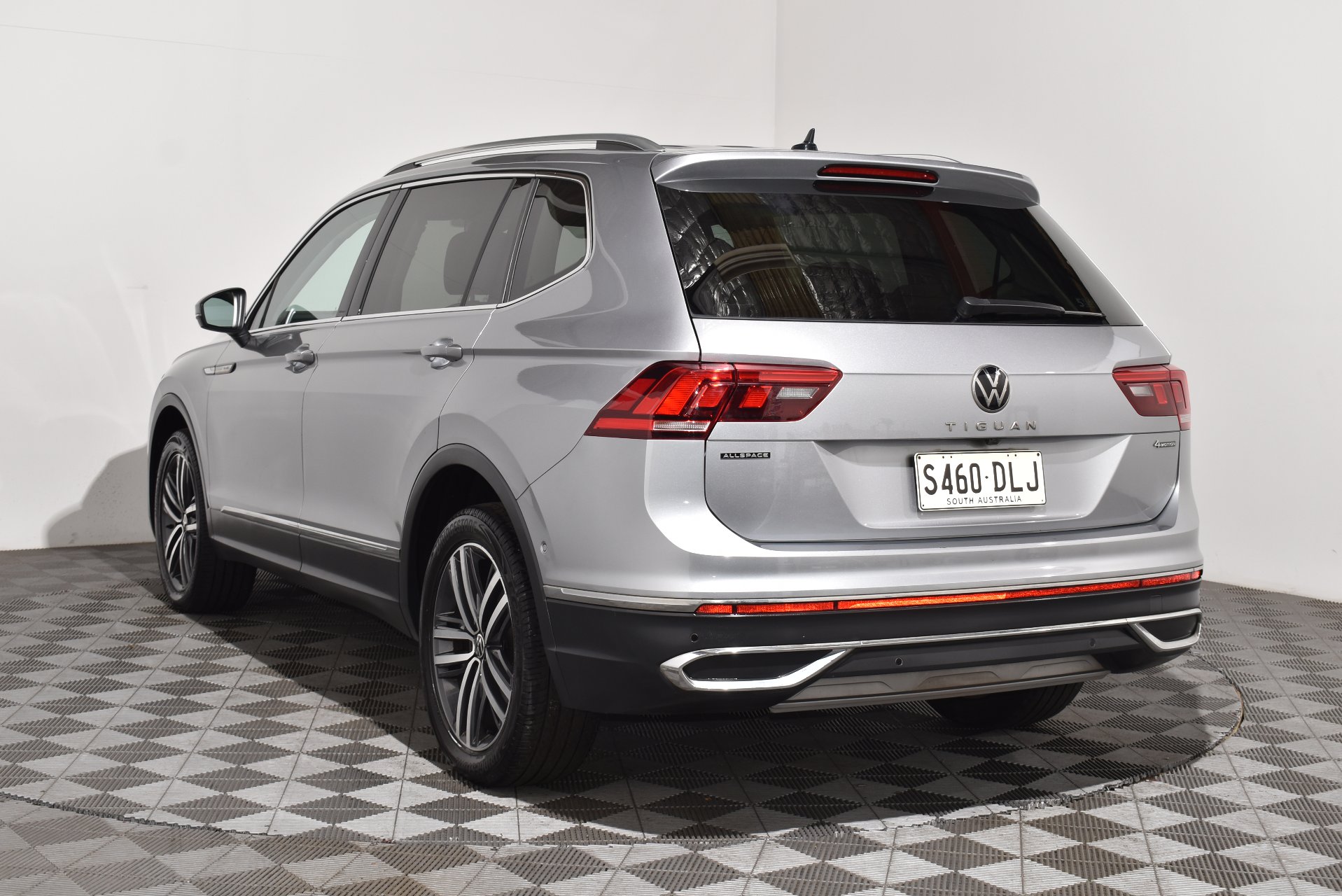 2023 Used Volkswagen Tiguan