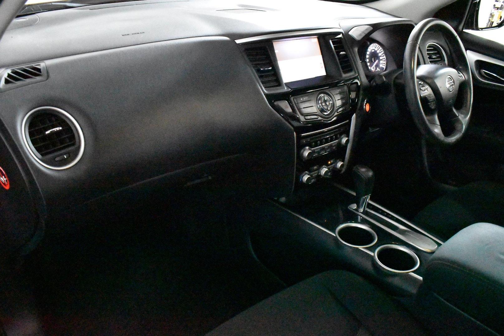 2017 Used Nissan Pathfinder